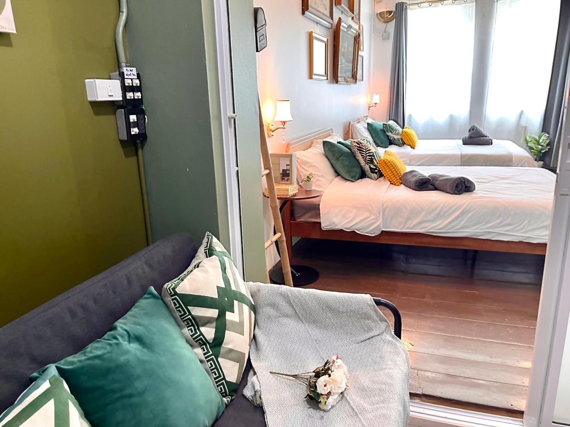 Apartment Entire House,unwind In The City, Near Grandpalace Bangkok