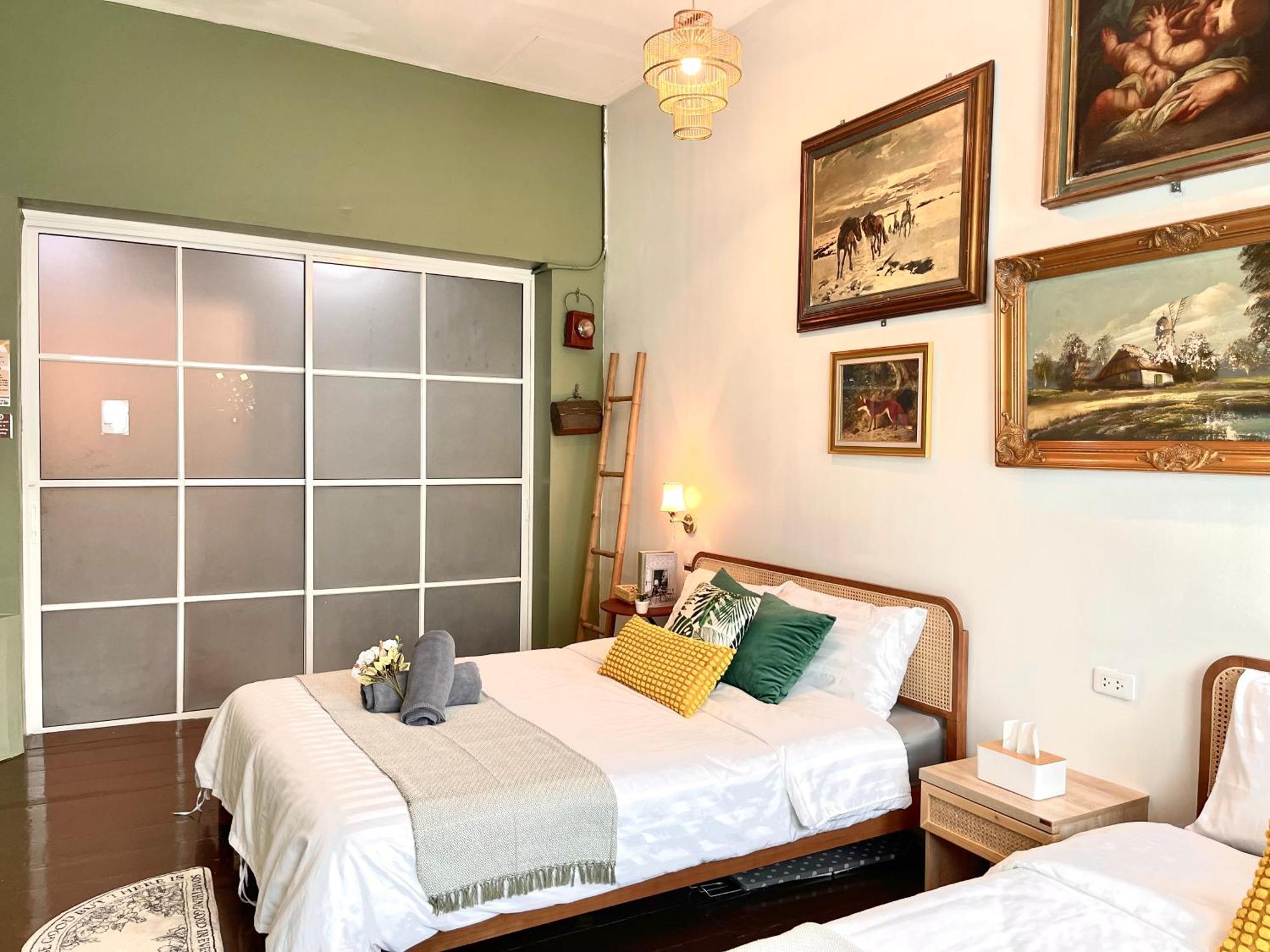 Apartment Entire House,unwind In The City, Near Grandpalace Bangkok